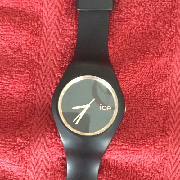 Ice Watch. NEW PRICE - Picture 5 of 5